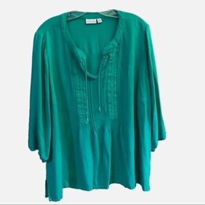 Kim Rogers Embroidered Lace Ties Split V-Neck 3/4 Sleeves Green. 2X